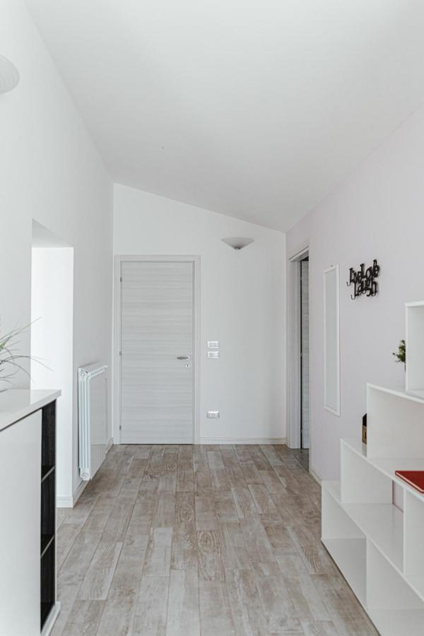 Minerva Holiday Home Манерба дел Гарда Екстериор снимка